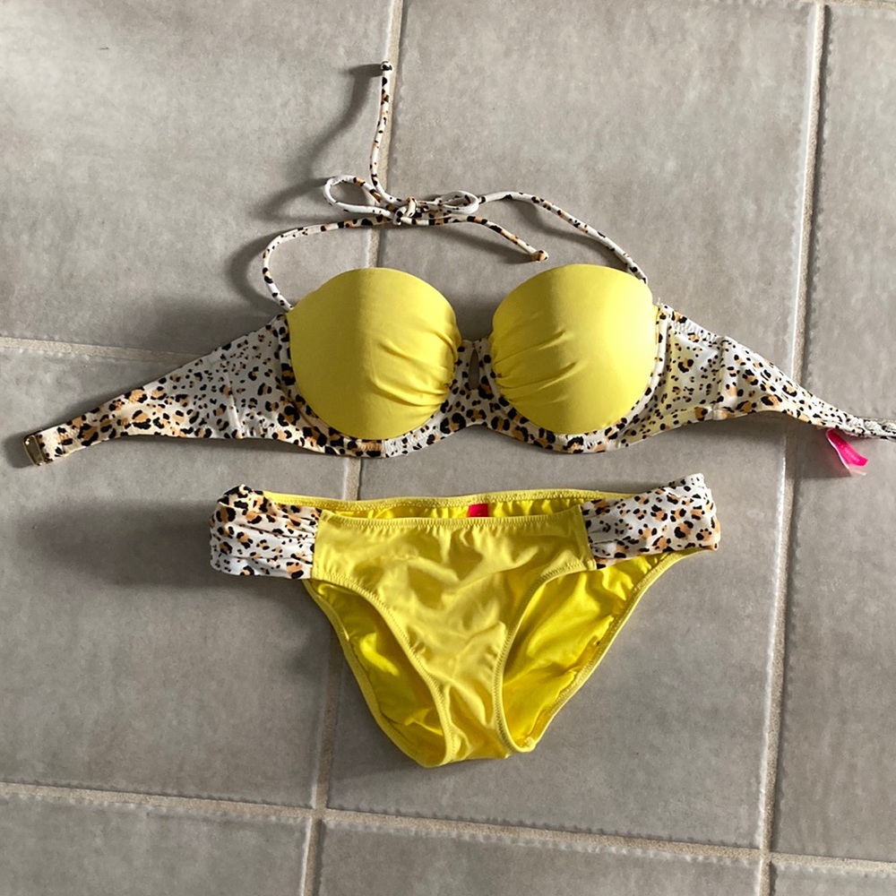 VS Yellow Leopard Bikini, 34B Push-up, S Bottoms